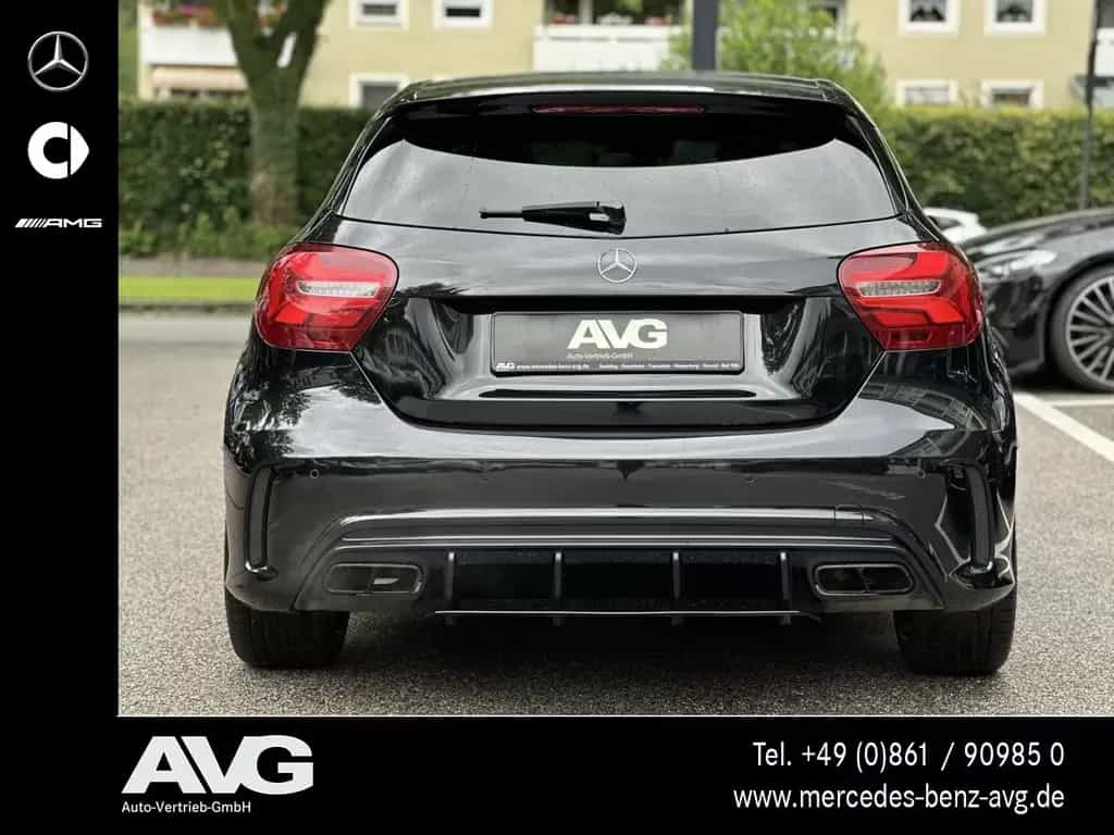 Mercedes-Benz A 45 AMG AMG A 45 4M Perf.Abgas Night LED Kamera 19" Navi 04/2018-photo-5