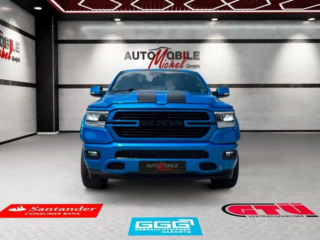 Dodge RAM 1500 5.7 Sport / 4x4 / 12"DP / Pano / SBL 07/2022-photo-1