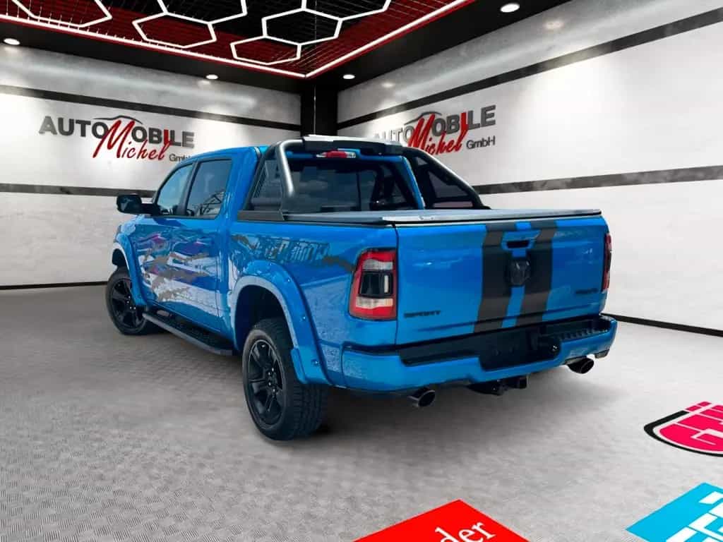 Dodge RAM 1500 5.7 Sport / 4x4 / 12"DP / Pano / SBL 07/2022-photo-5
