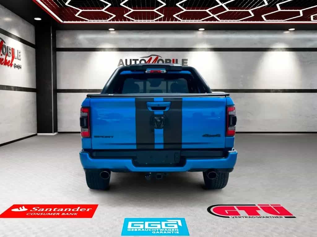 Dodge RAM 1500 5.7 Sport / 4x4 / 12"DP / Pano / SBL 07/2022-photo-6