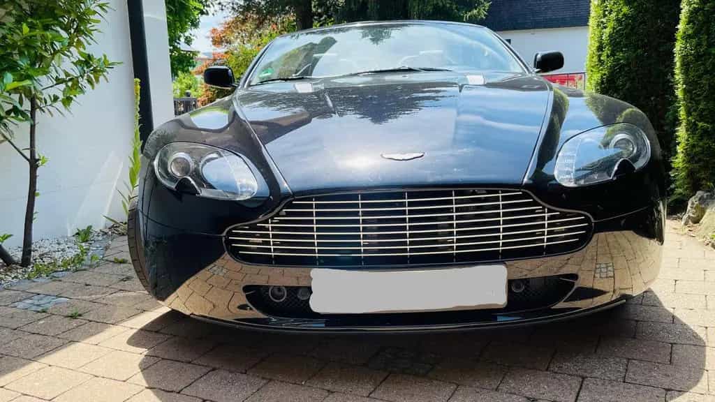 Aston Martin V8 Vantage Roadster 4.7l Sportshift - 08/2008-photo-1
