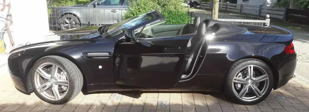 Aston Martin V8 Vantage Roadster 4.7l Sportshift - 08/2008-photo-2
