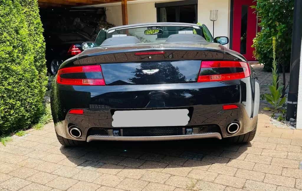 Aston Martin V8 Vantage Roadster 4.7l Sportshift - 08/2008-photo-3