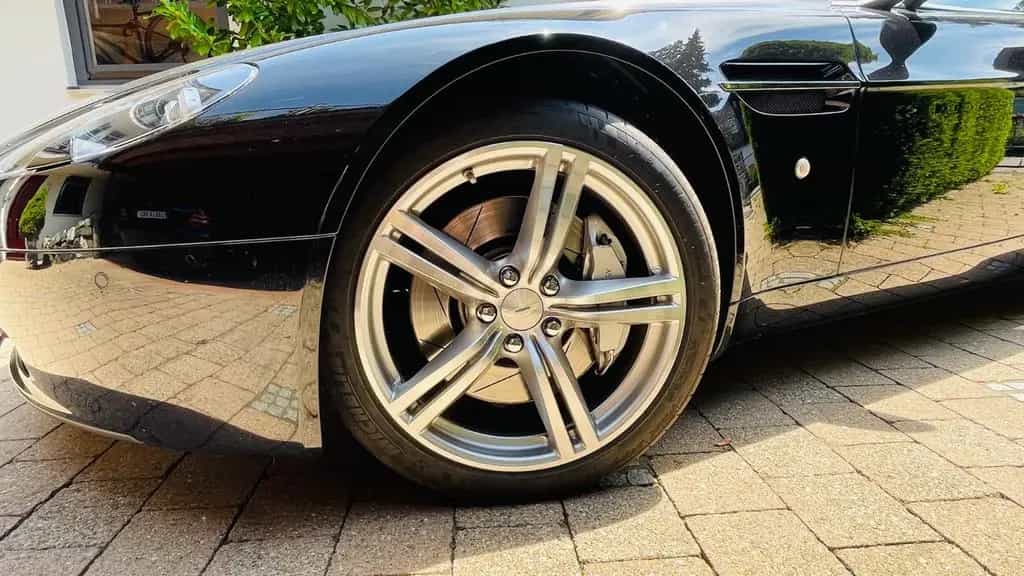 Aston Martin V8 Vantage Roadster 4.7l Sportshift - 08/2008-photo-5