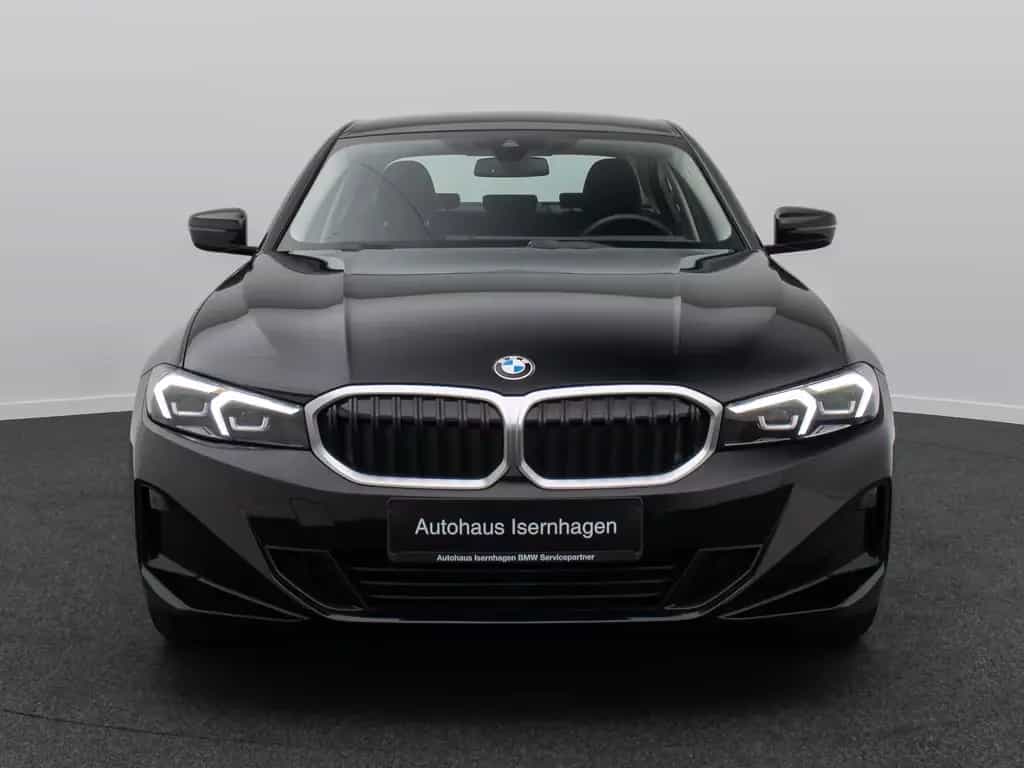 BMW 318 i GeschwindigR PDC DAB CockpitPlus Widscreen 10/2024-photo-1