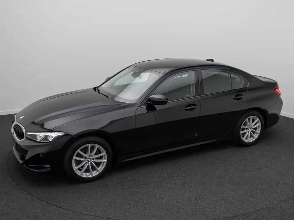 BMW 318 i GeschwindigR PDC DAB CockpitPlus Widscreen 10/2024-photo-11