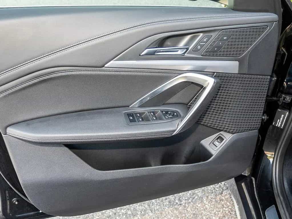 BMW X1 sDrive20i xLine HUD GSD 360° ACC Sitze-Elekt 06/2023-photo-17