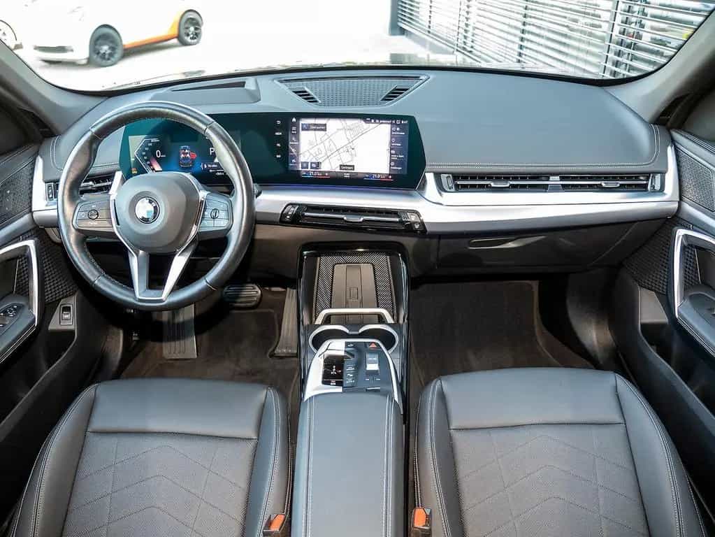 BMW X1 sDrive20i xLine HUD GSD 360° ACC Sitze-Elekt 06/2023-photo-4