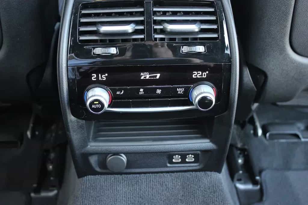 BMW 520 d xDrive Touring M Sport PANO AHK ACC HiFi 11/2021-photo-12