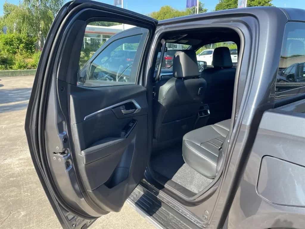 Isuzu D-Max Double Cab 2.2 163PS 4WD AT LSE null-photo-15