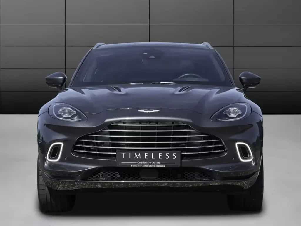 Aston Martin DBX 550 10/2024-photo-3
