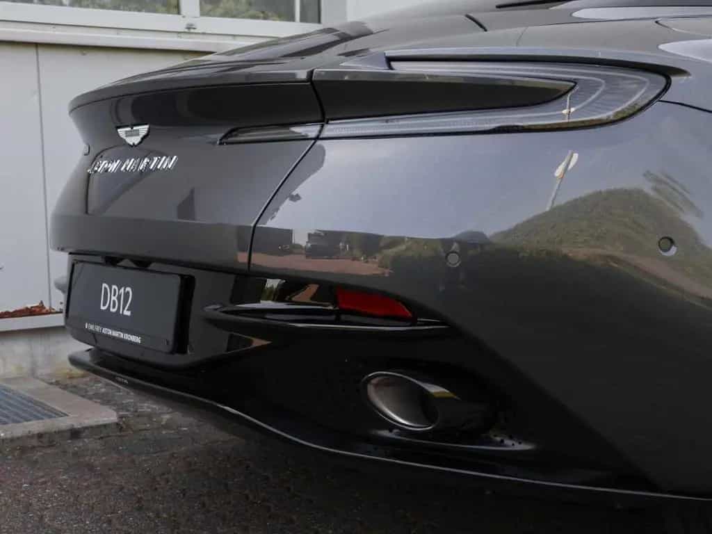 Aston Martin DB12 Coupe null-photo-12