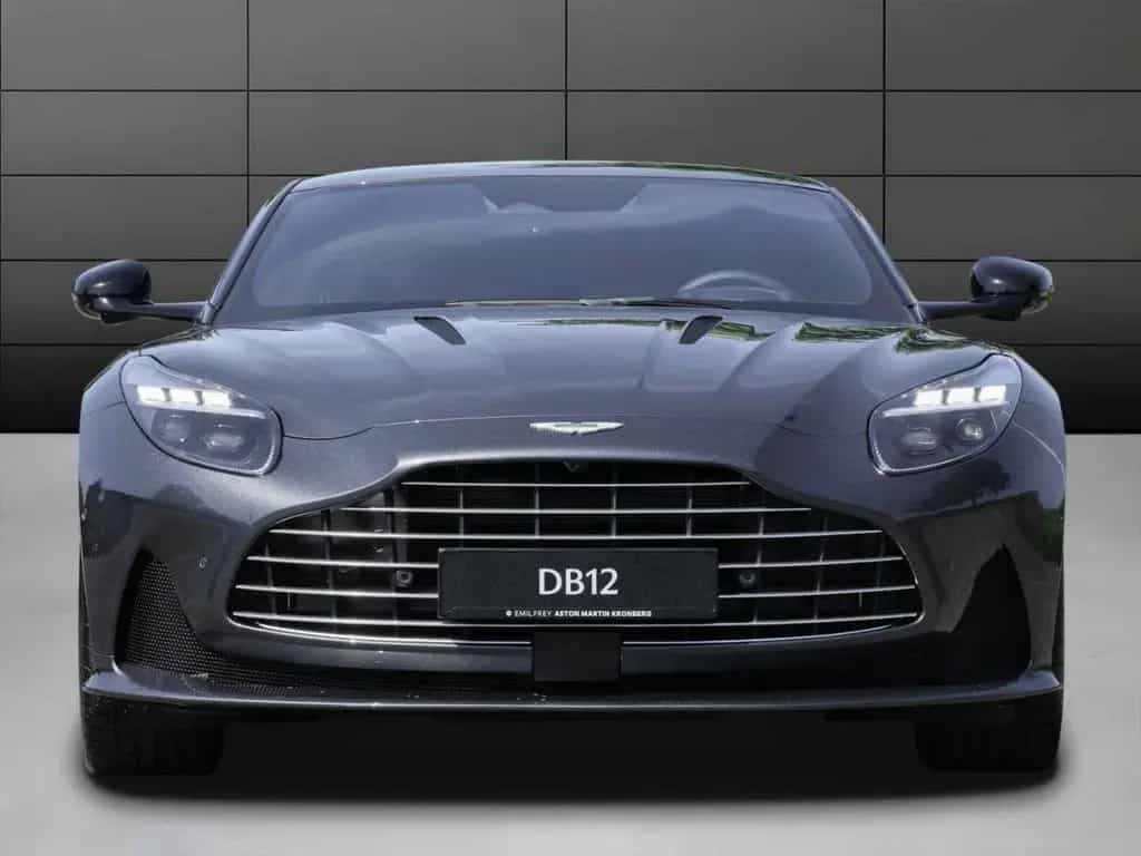 Aston Martin DB12 Coupe null-photo-3