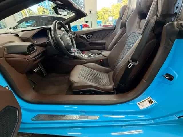Lamborghini Huracán RWD Spyder 03/2017-photo-12