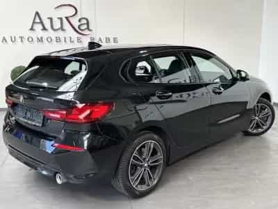 BMW 120 d Sport-Line NAV+LED+PANO+VCOCK+SHZ+18ZOLL+PP 03/2023-photo-3
