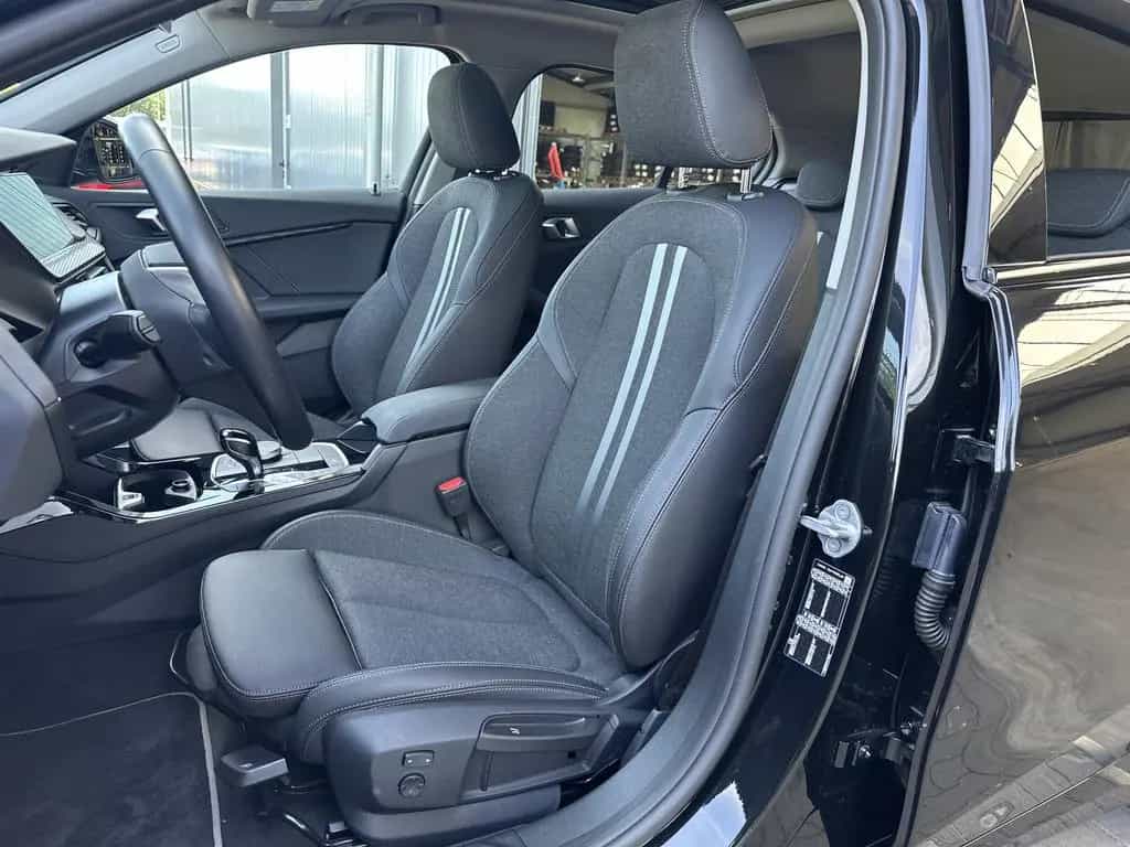 BMW 120 d Sport-Line NAV+LED+PANO+VCOCK+SHZ+18ZOLL+PP 03/2023-photo-9
