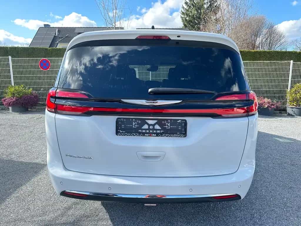 Chrysler Pacifica 03/2024-photo-4