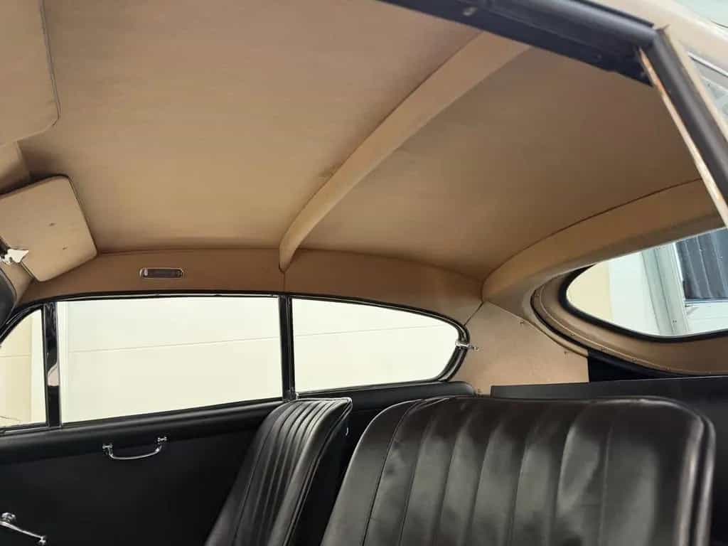 Aston Martin DB 2/4 MK 3 07/1958-photo-12