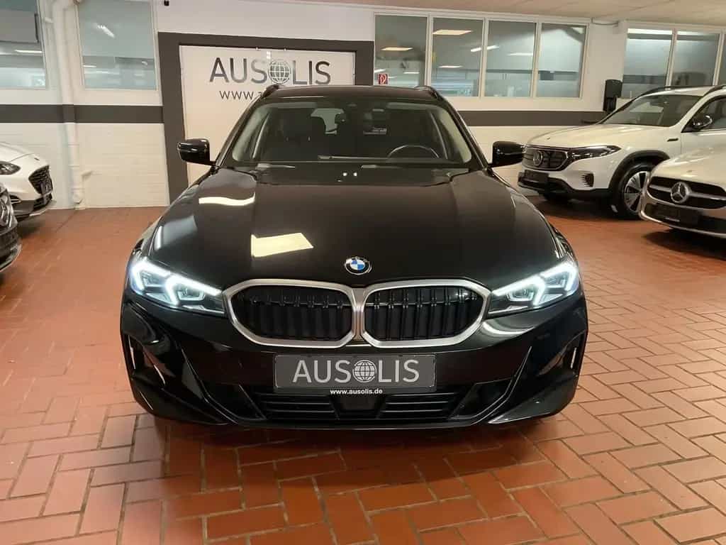 BMW 320 dA Touring Live Cockpit,LED,AHK 03/2023-photo-1