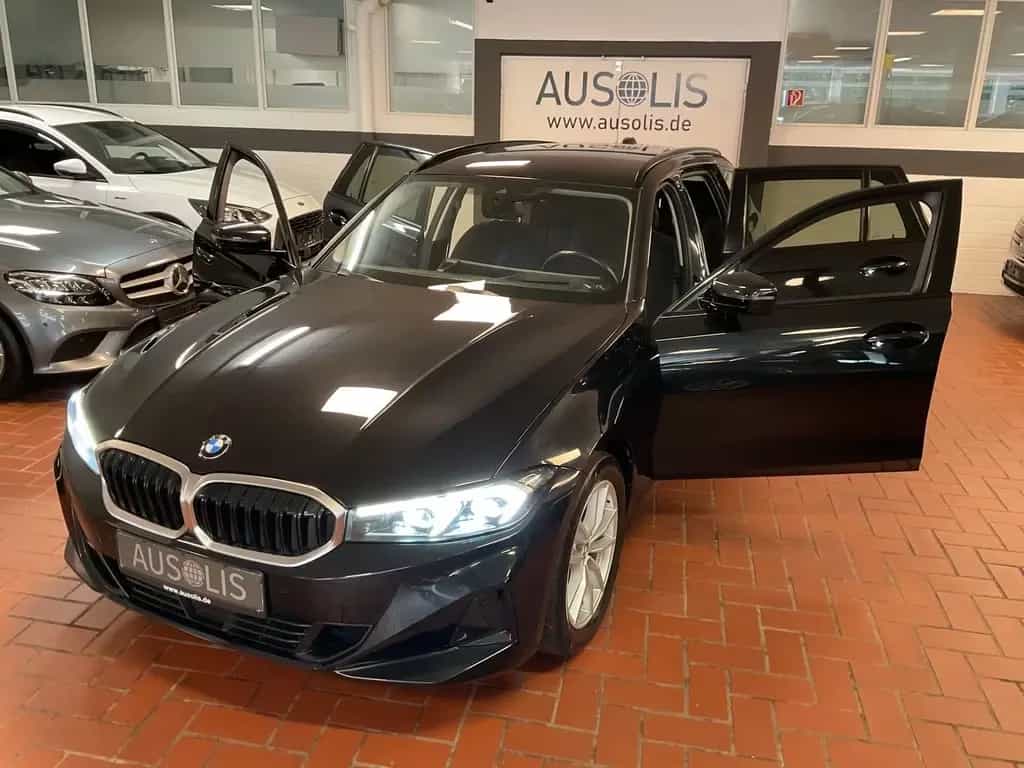 BMW 320 dA Touring Live Cockpit,LED,AHK 03/2023-photo-12
