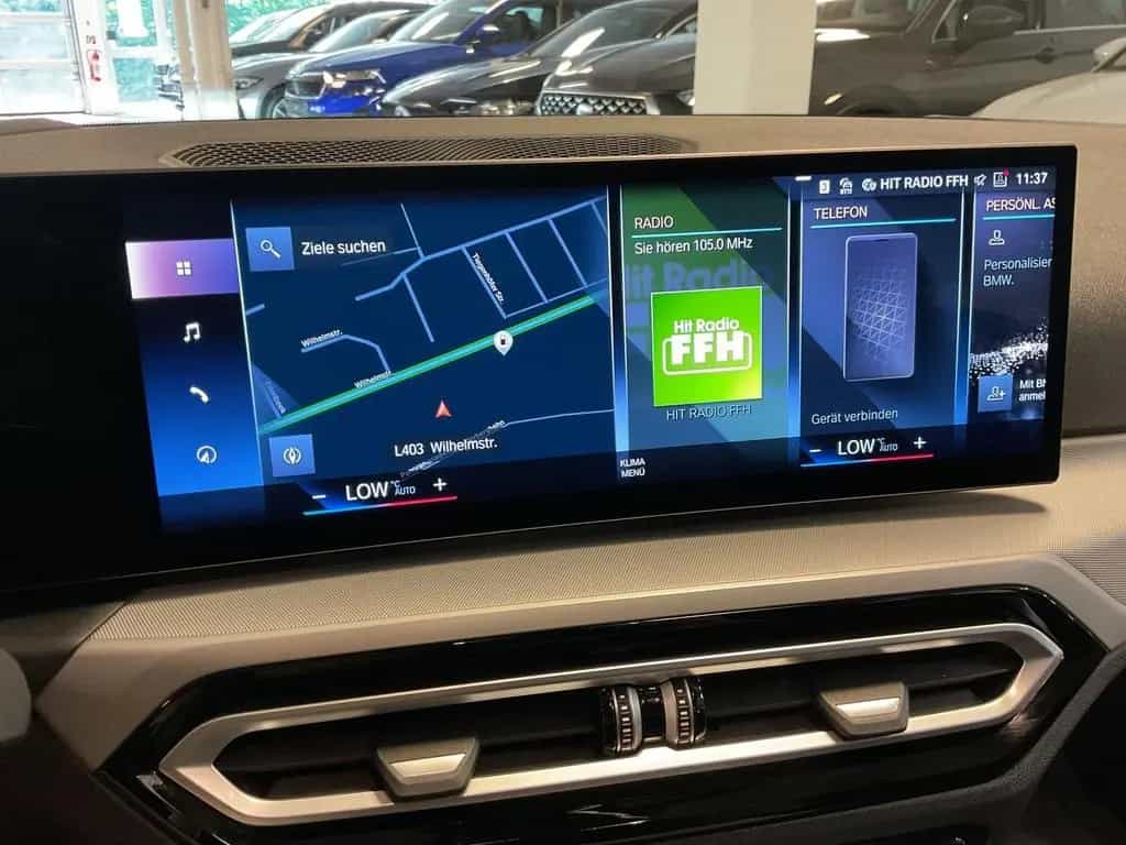 BMW 320 dA Touring Live Cockpit,LED,AHK 03/2023-photo-16