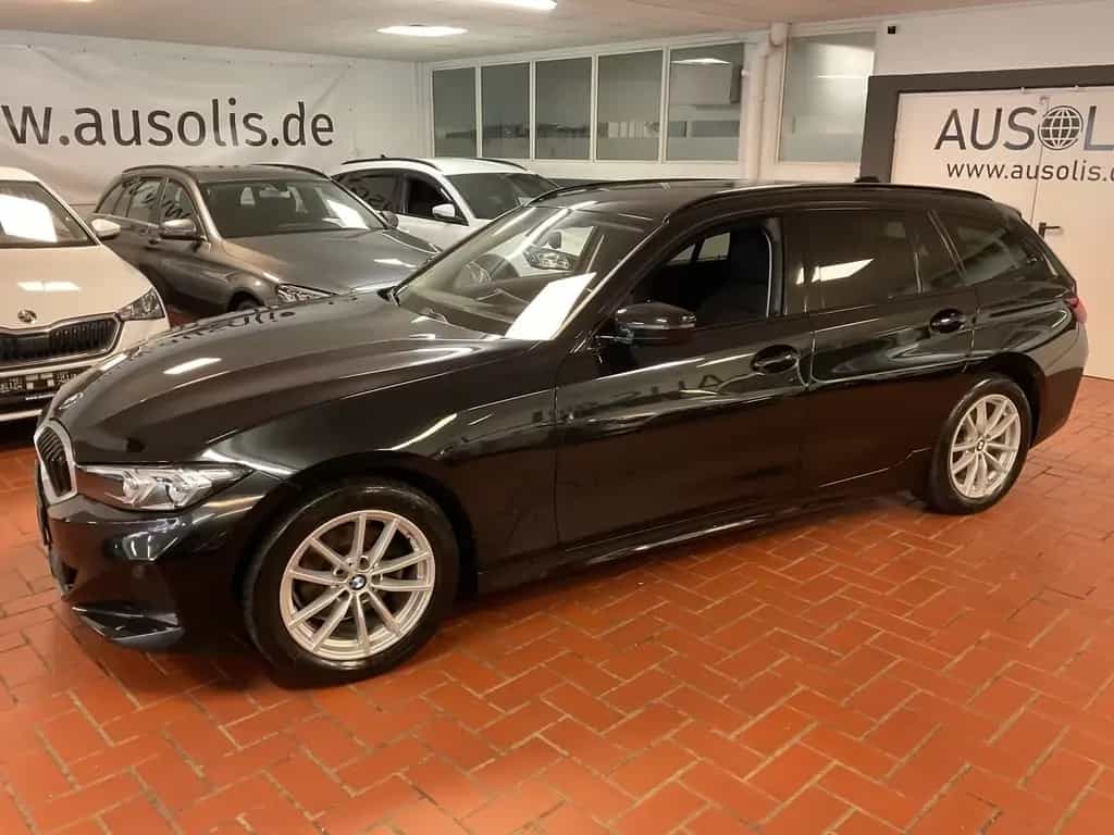 BMW 320 dA Touring Live Cockpit,LED,AHK 03/2023-photo-2
