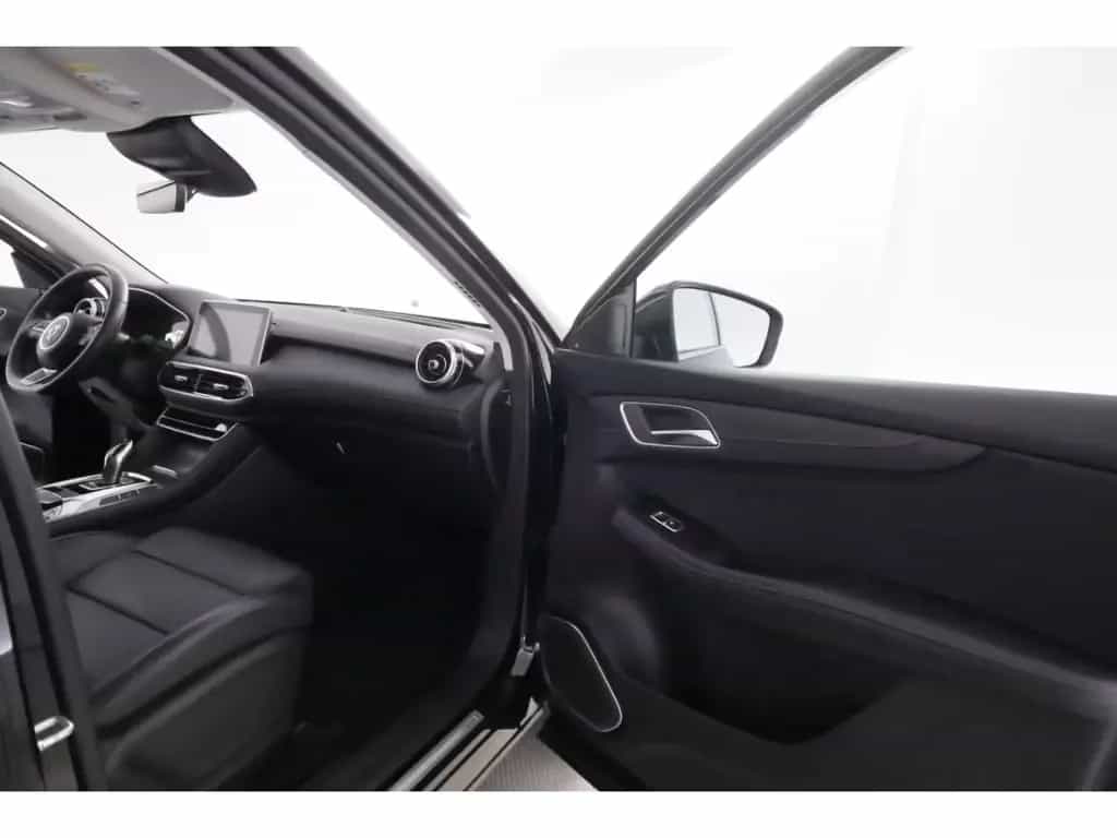 MG HS 1.5T Aut.Comfort LED+NAVI+KAMERA+SHZ+PDC 07/2024-photo-19