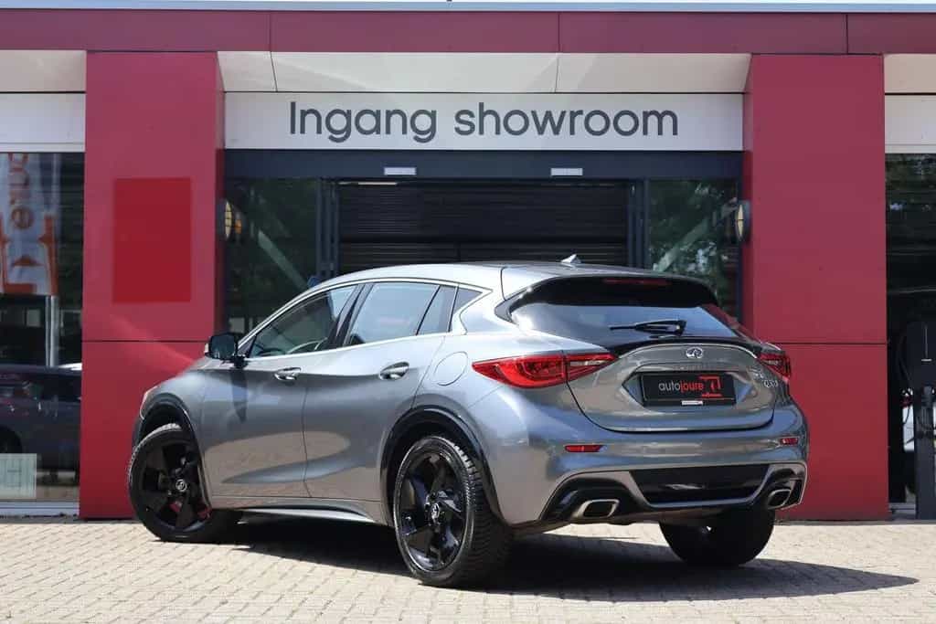Infiniti Q30 1.6 T Sport | Origineel NL | Panoramadak | B 01/2017-photo-3