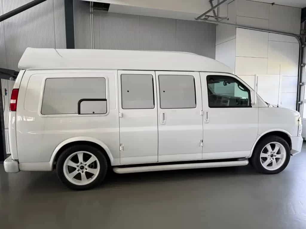 GMC Savana BENZIN /GAS  Camper Van 05/2004-photo-0