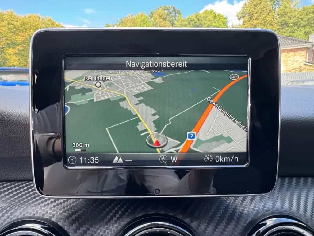 Mercedes-Benz GLA 200 11/2019-photo-14