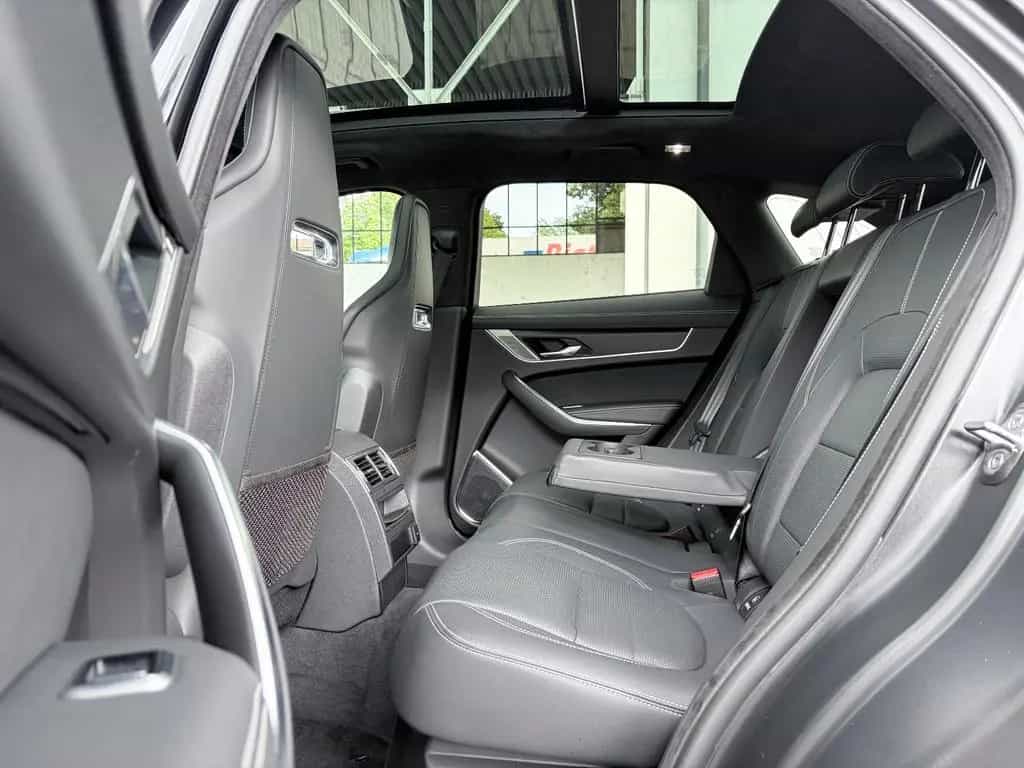 Jaguar F-Pace R-Dynamic SE AWD PANO/STANDH./MEMORY 03/2024-photo-17