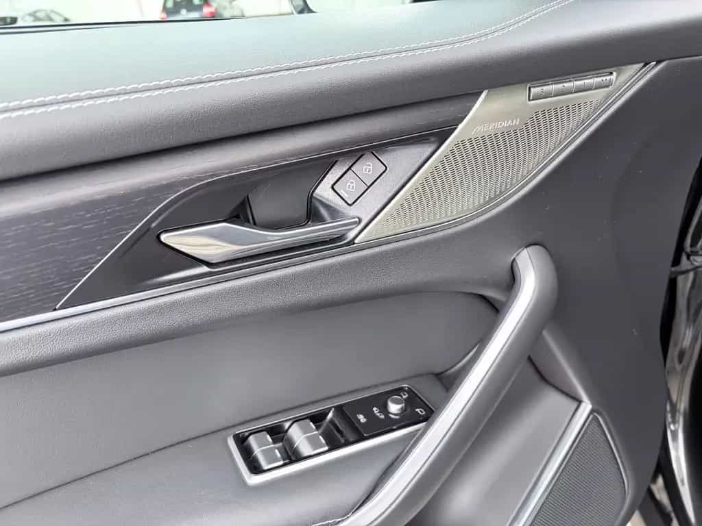 Jaguar F-Pace R-Dynamic SE AWD PANO/STANDH./MEMORY 03/2024-photo-19