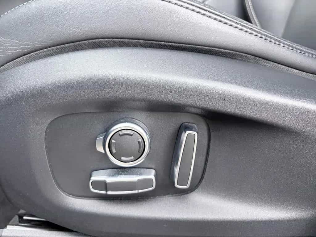 Jaguar F-Pace R-Dynamic SE AWD PANO/STANDH./MEMORY 03/2024-photo-20