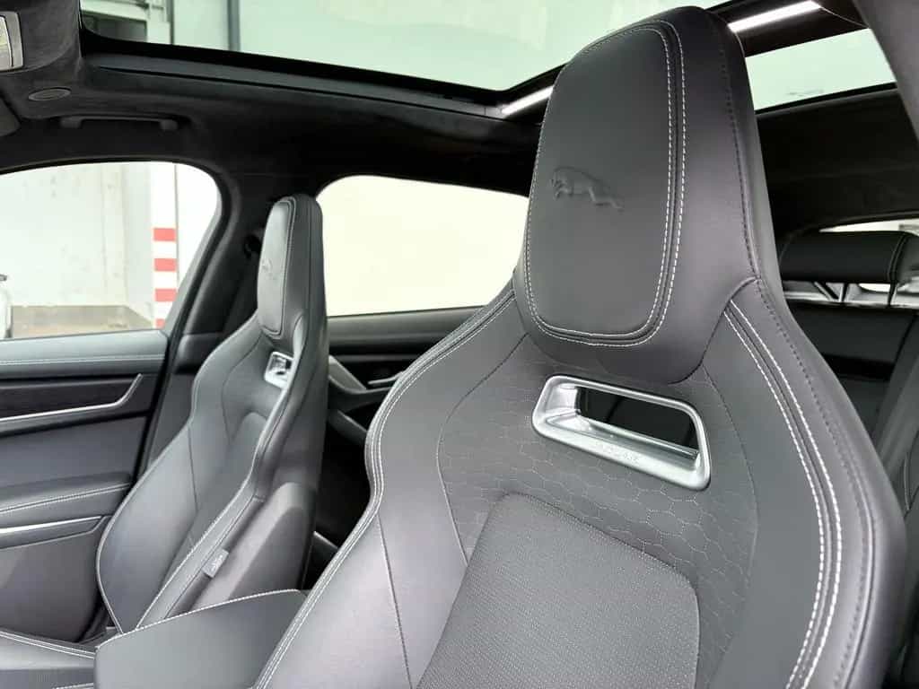 Jaguar F-Pace R-Dynamic SE AWD PANO/STANDH./MEMORY 03/2024-photo-21