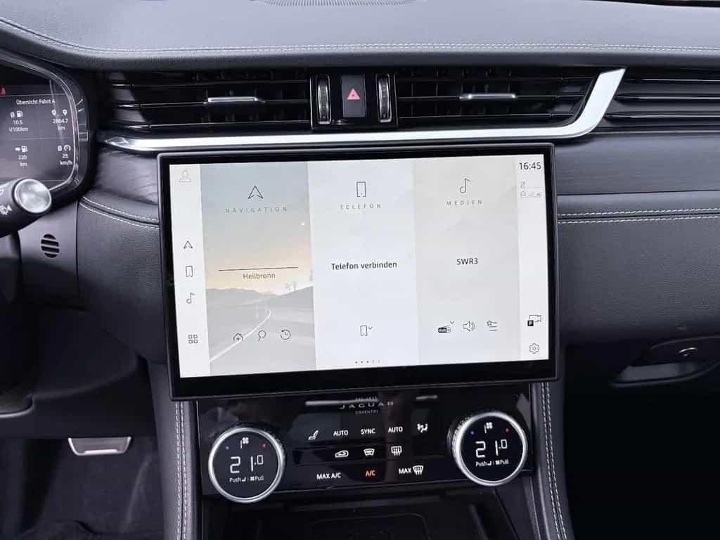 Jaguar F-Pace R-Dynamic SE AWD PANO/STANDH./MEMORY 03/2024-photo-24