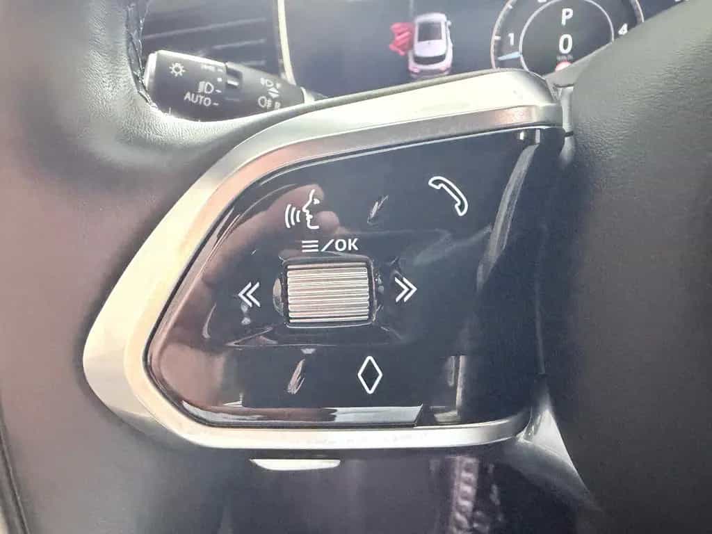 Jaguar F-Pace R-Dynamic SE AWD PANO/STANDH./MEMORY 03/2024-photo-31