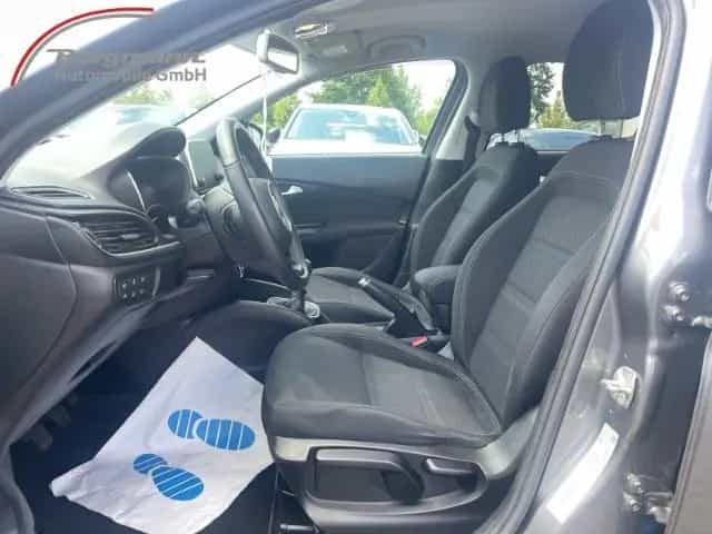 Fiat Tipo Lounge 1.4 T-Jet Anhängerkupplung - Rückfah 05/2017-photo-14
