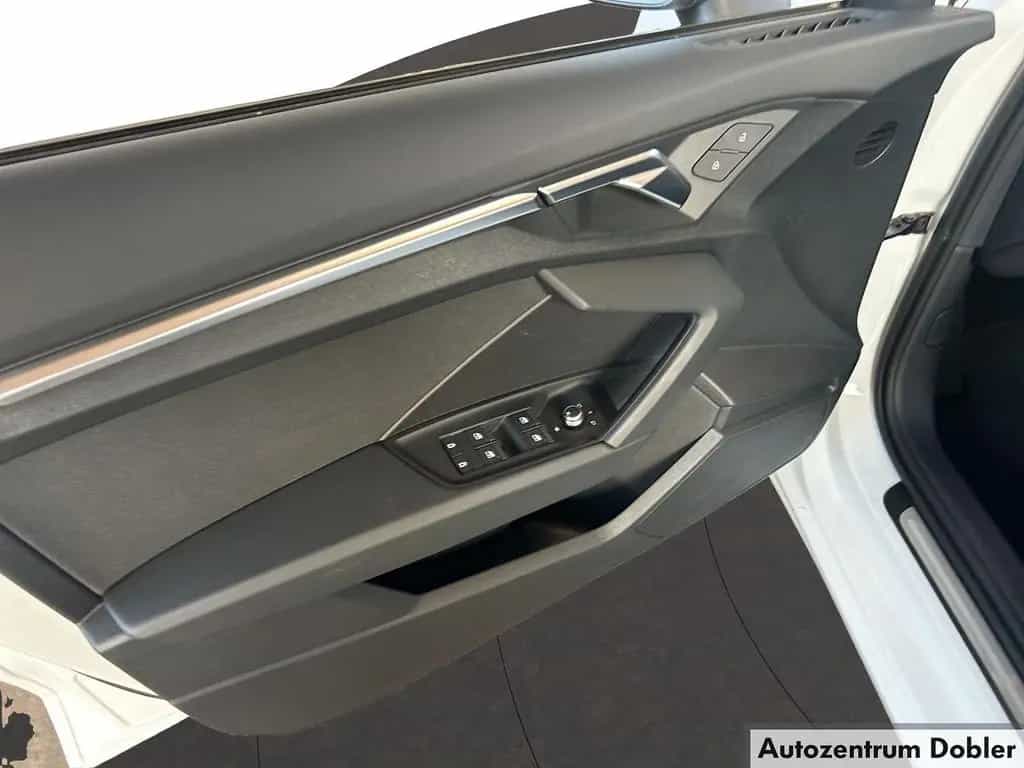 Audi A3 Sportback advanced 35 TFSI 110kW S tronic LED 11/2023-photo-11