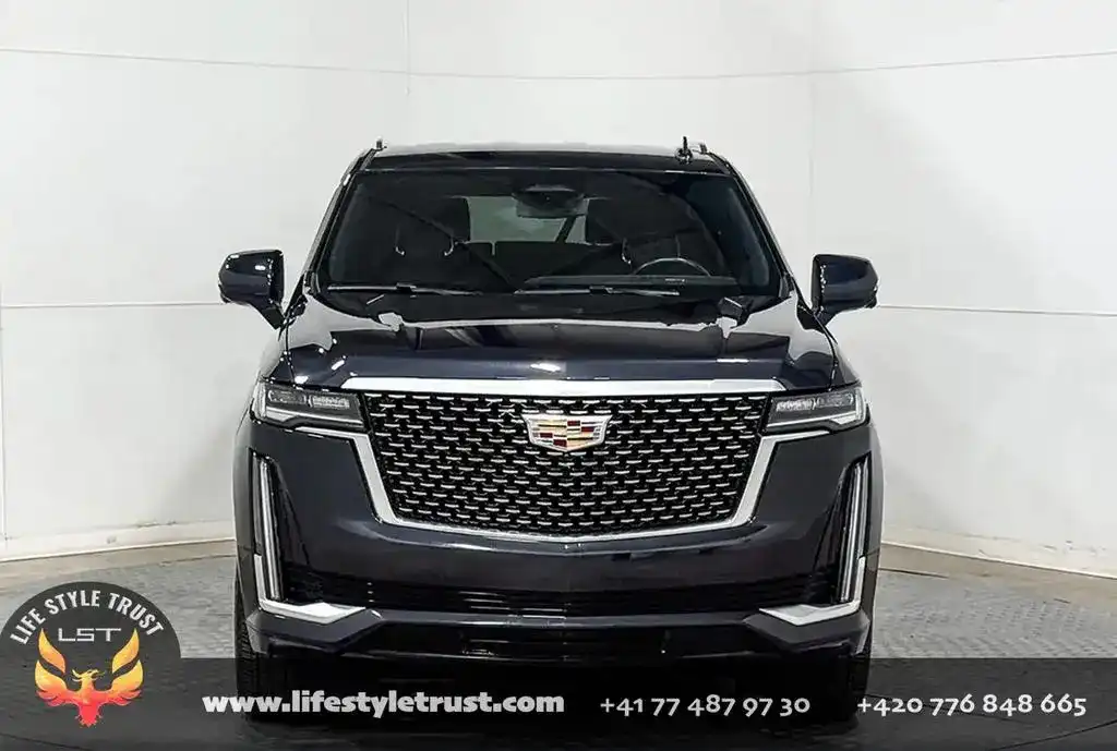 Cadillac Escalade LUXURY 6.2V8 4WD € 68.500 T1 06/2024-photo-1