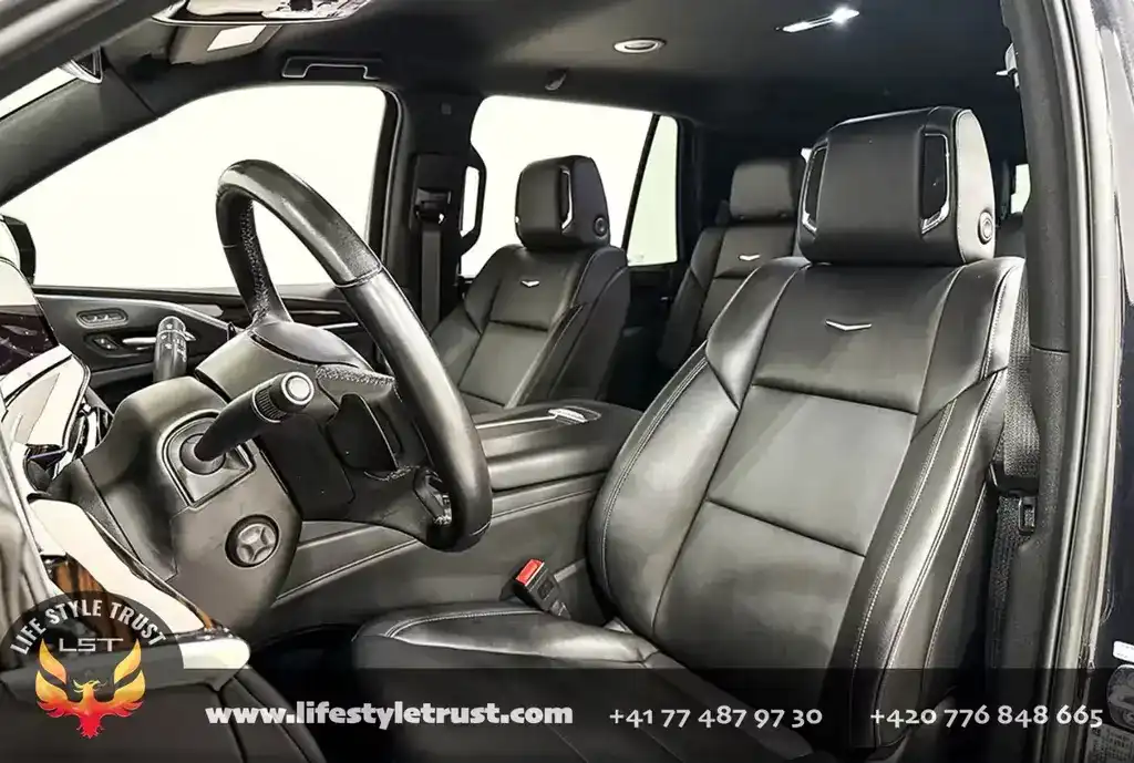 Cadillac Escalade LUXURY 6.2V8 4WD € 68.500 T1 06/2024-photo-21