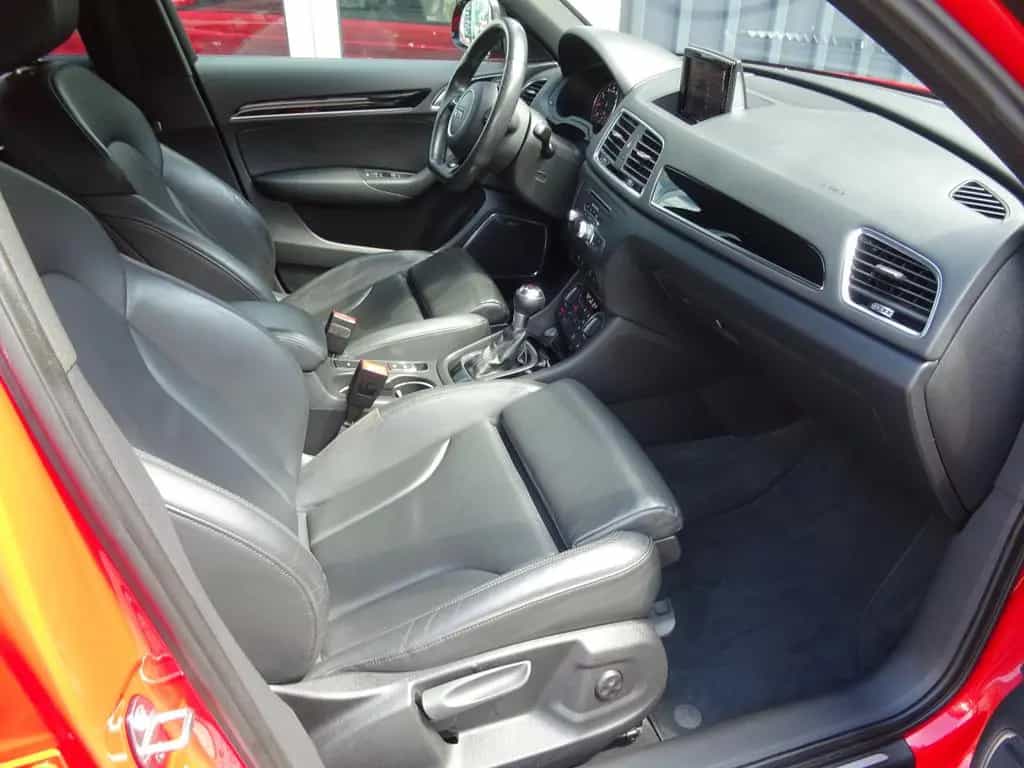 Audi Q3 sport, LED, Vollleder, Navi, Bose *22 12/2018-photo-14