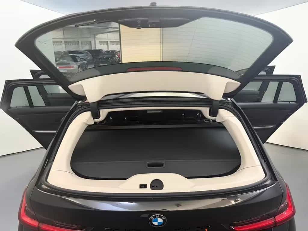 BMW 320 d xDrive T Shadow-Line WIDE*LED*CARPLAY*MEGA 07/2023-photo-16