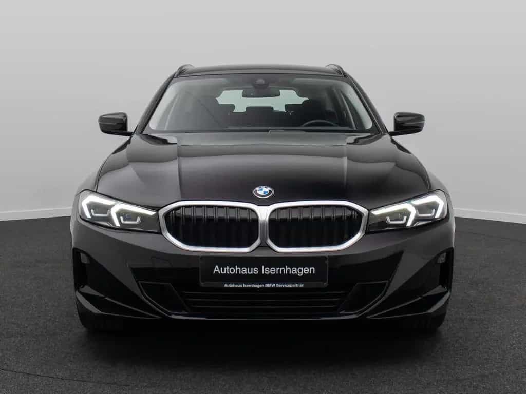 BMW 318 i Widscreen DAB Memory PDC GeschwindigReg 04/2023-photo-1