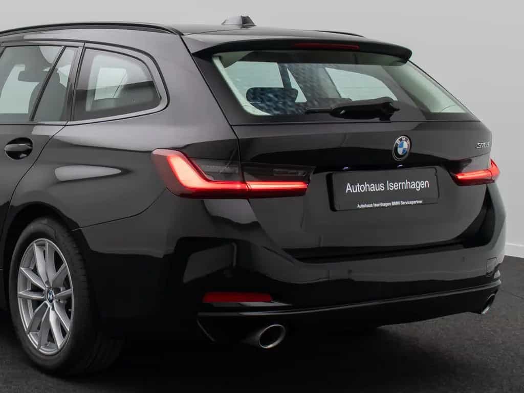 BMW 318 i Widscreen DAB Memory PDC GeschwindigReg 04/2023-photo-12