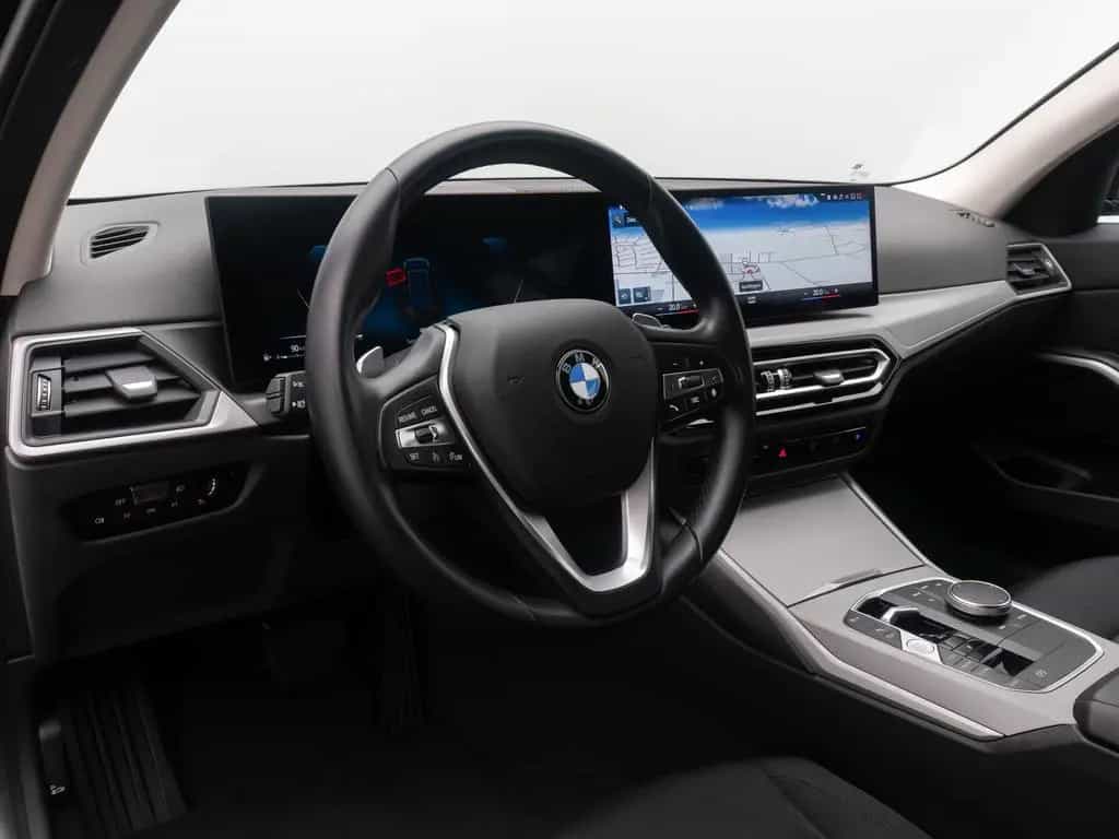 BMW 318 i Widscreen DAB Memory PDC GeschwindigReg 04/2023-photo-19