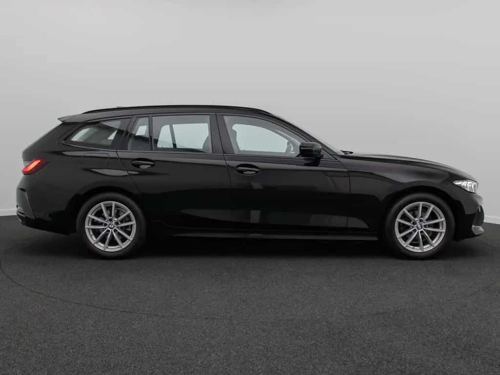 BMW 318 i Widscreen DAB Memory PDC GeschwindigReg 04/2023-photo-4