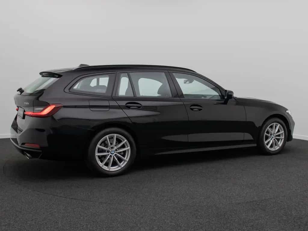 BMW 318 i Widscreen DAB Memory PDC GeschwindigReg 04/2023-photo-5