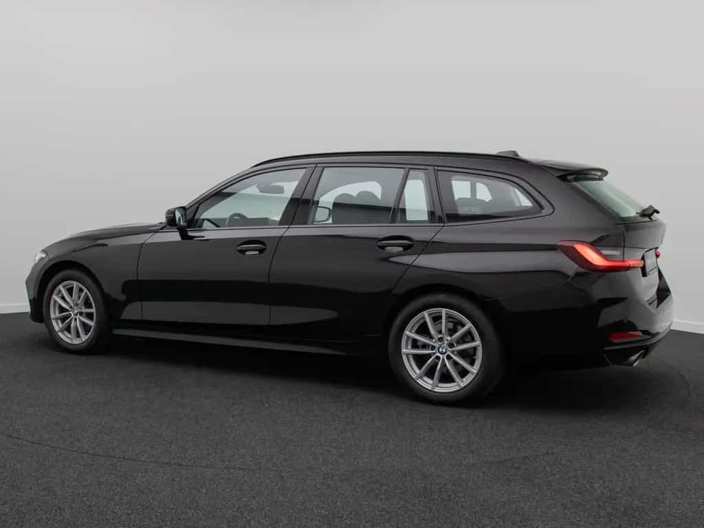 BMW 318 i Widscreen DAB Memory PDC GeschwindigReg 04/2023-photo-9