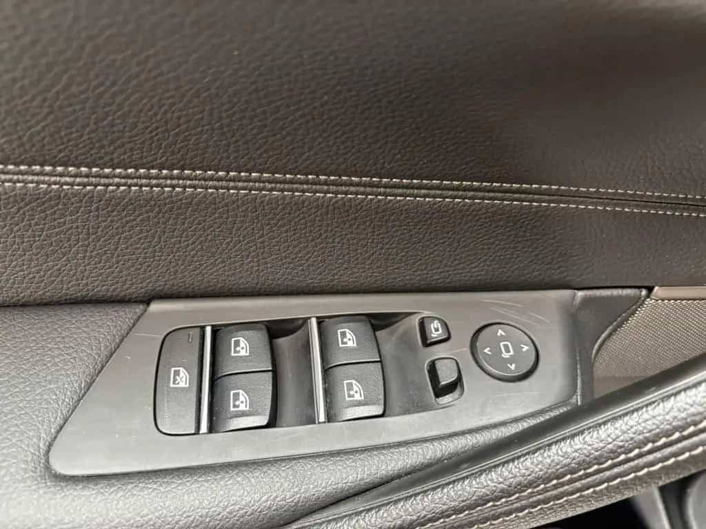 BMW 520 d xDrive Luxury Line LED SHD HARMAN/KARDO CAM 09/2020-photo-22