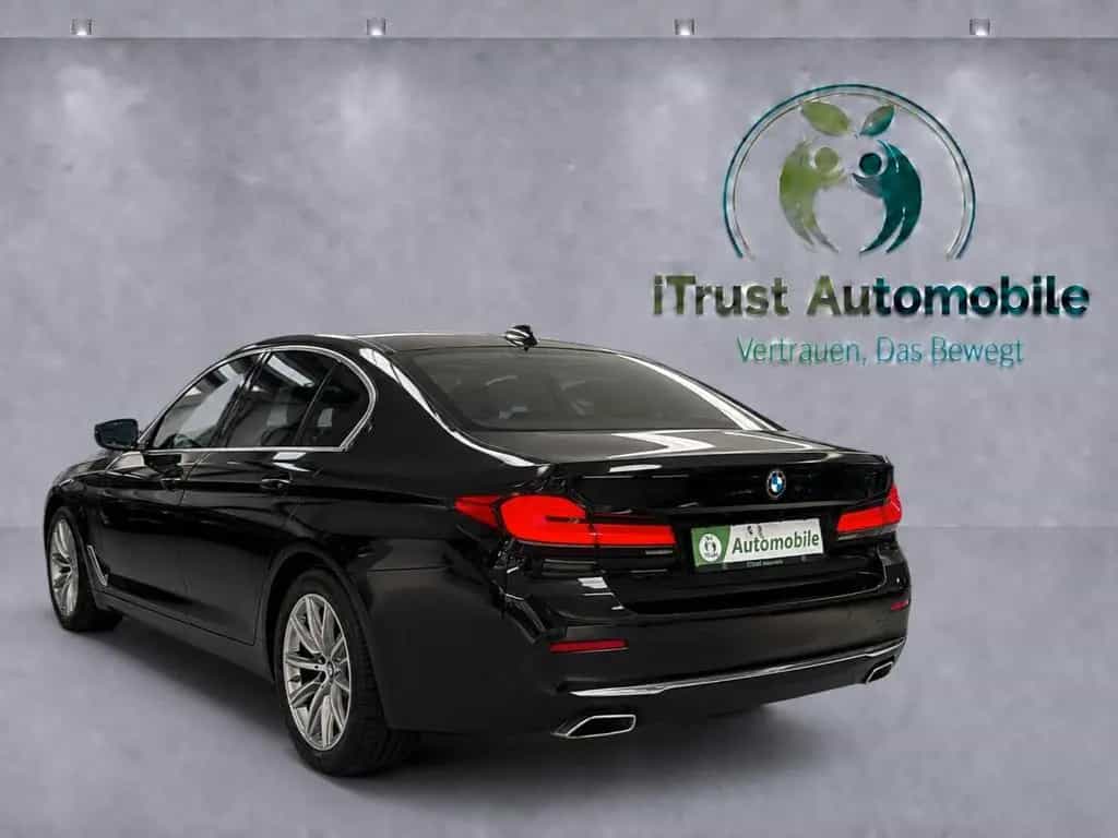 BMW 520 d xDrive Luxury Line LED SHD HARMAN/KARDO CAM 09/2020-photo-30